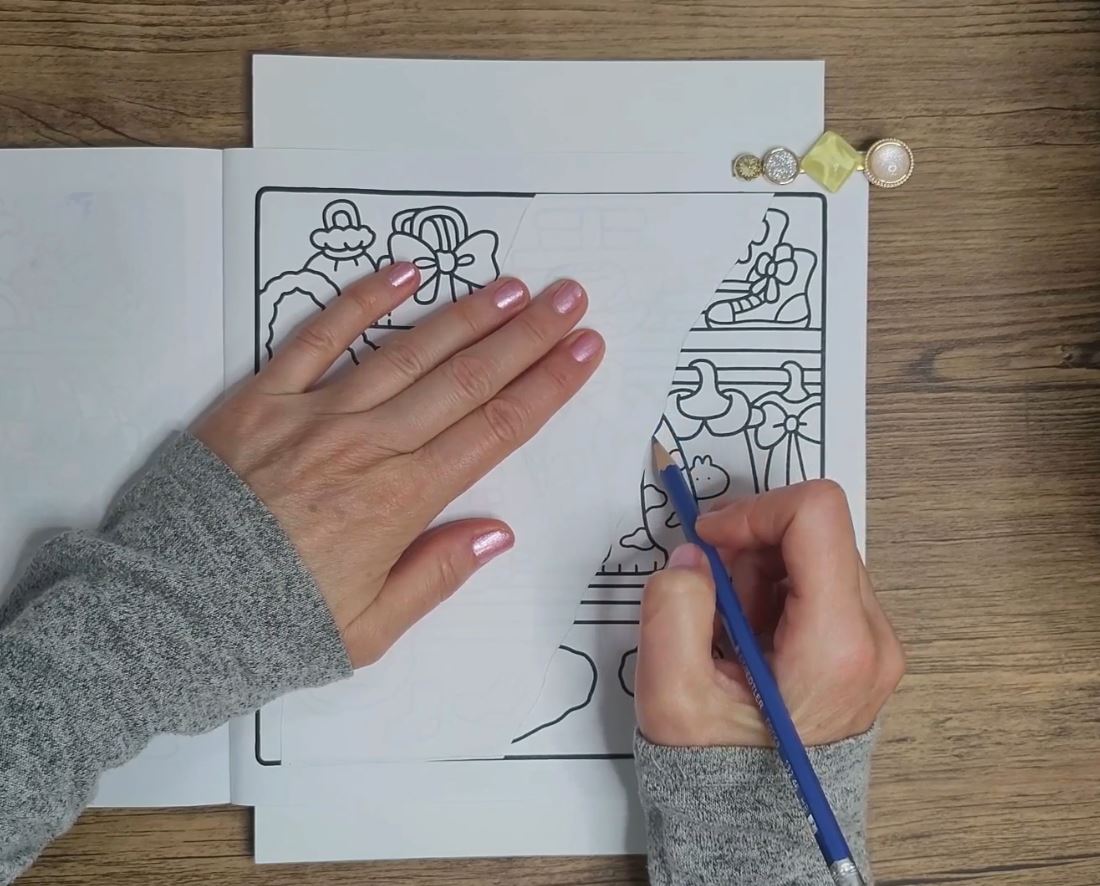Using Ripped Paper For Colouring Torn Paper Effect Coloring Tutorial - DIY Coloring Artistry